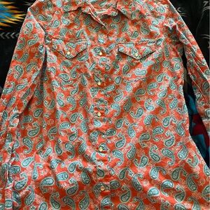 Wrangler pearl snap button down shirt